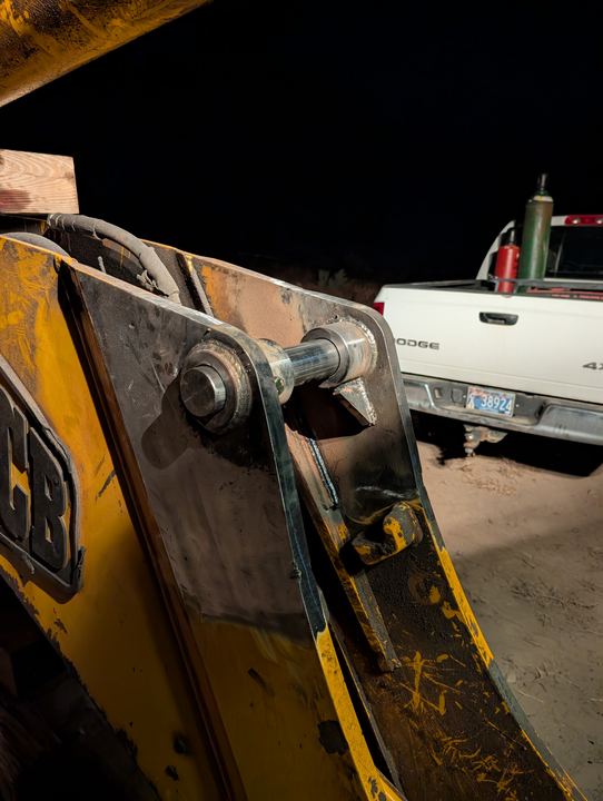 JCB backhoe boom rebuild, photo 14 of 14