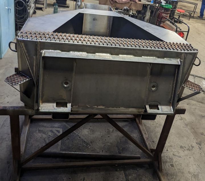 Skid steer post hole concrete bucket, photo 8 of 10