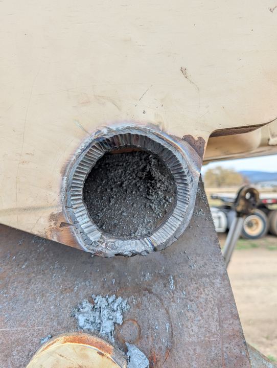 Telehandler pivot point rebuild, photo 4 of 8